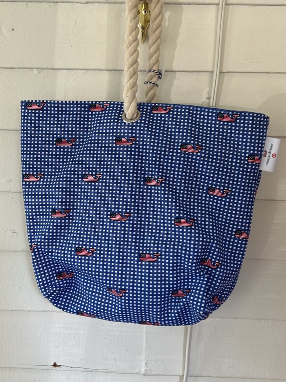 Vineyard vines Americana wine tote NWT - Picture 2 of 5